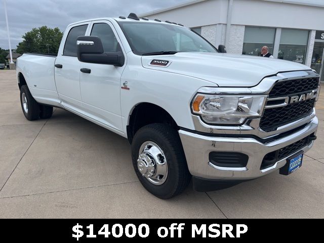 2024 Ram 3500 Tradesman