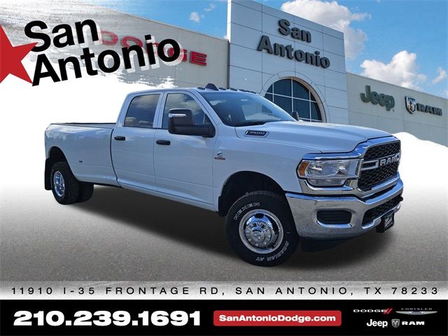 2024 Ram 3500 Tradesman