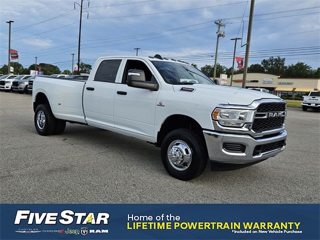 2024 Ram 3500 Tradesman