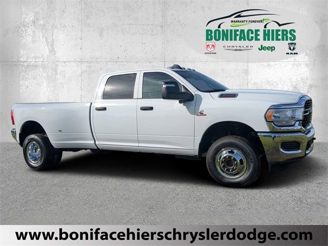 2024 Ram 3500 Tradesman