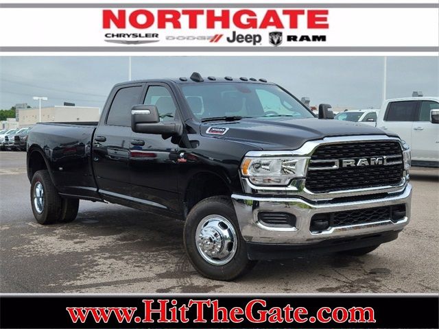 2024 Ram 3500 Tradesman