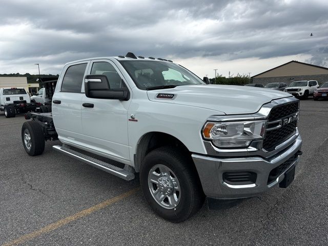 2024 Ram 3500 Tradesman