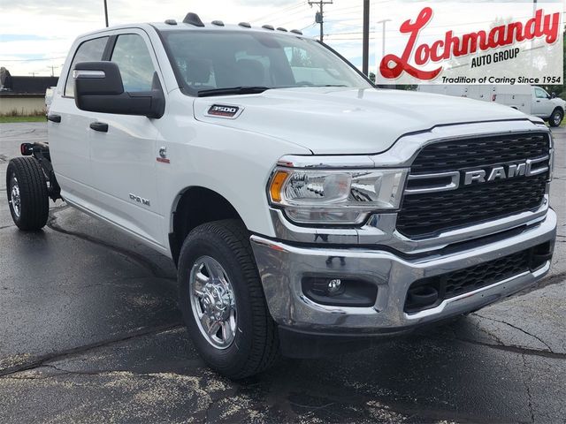 2024 Ram 3500 SLT