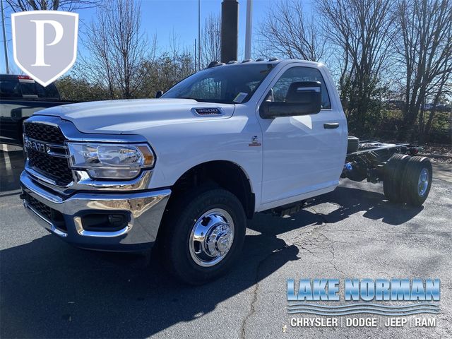 2024 Ram 3500 Tradesman