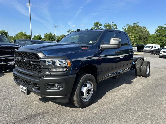 2024 Ram 3500 Tradesman