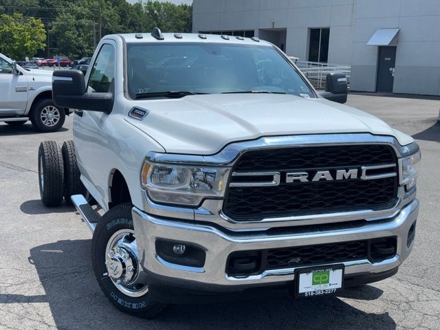 2024 Ram 3500 Tradesman