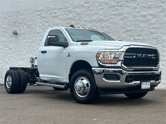 2024 Ram 3500 Tradesman