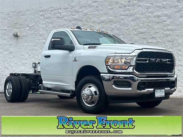 2024 Ram 3500 Tradesman