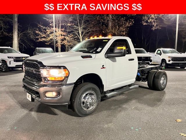 2024 Ram 3500 Tradesman