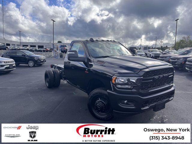 2024 Ram 3500 Tradesman