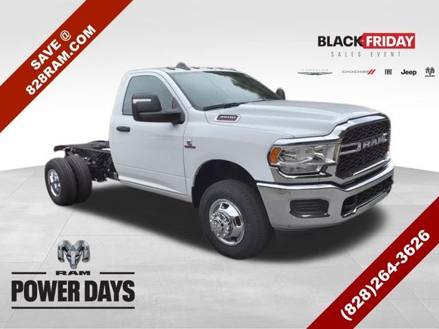 2024 Ram 3500 Tradesman