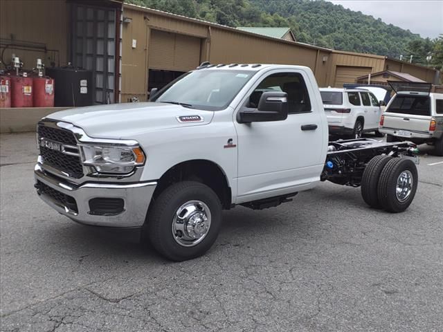 2024 Ram 3500 Tradesman