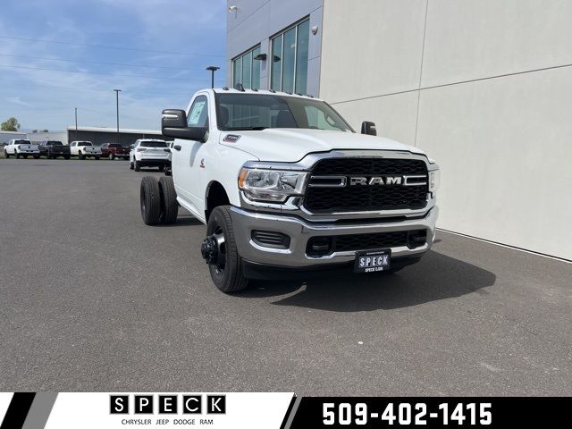 2024 Ram 3500 Tradesman