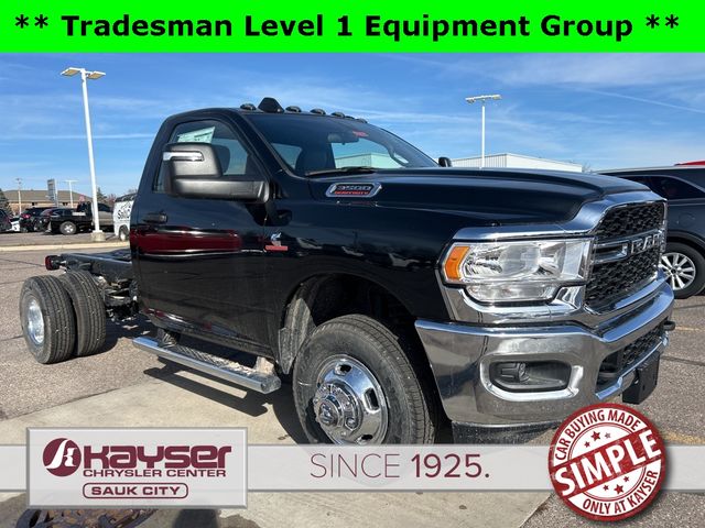 2024 Ram 3500 Tradesman