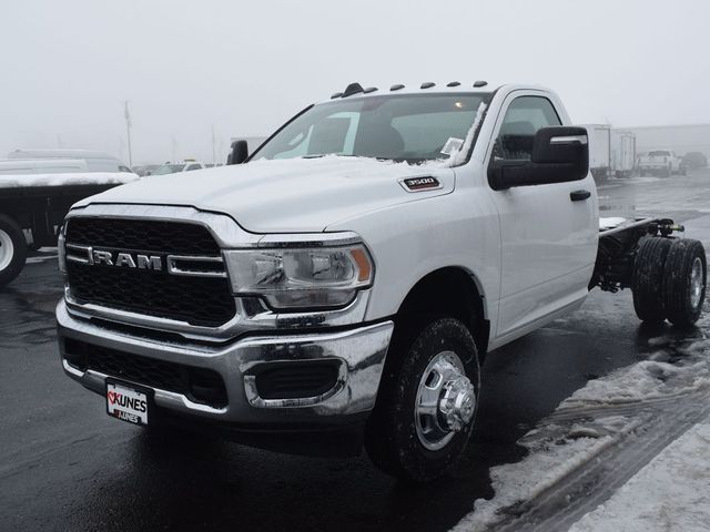 2024 Ram 3500 Tradesman