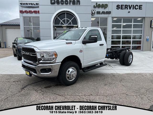 2024 Ram 3500 Tradesman