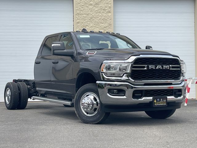 2024 Ram 3500 Tradesman