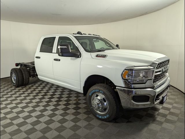 2024 Ram 3500 Tradesman