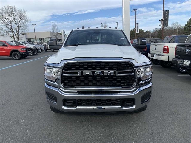 2024 Ram 3500 SLT