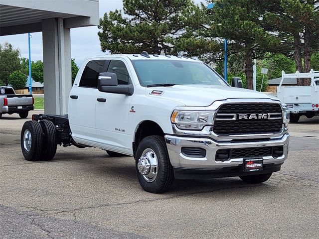 2024 Ram 3500 SLT