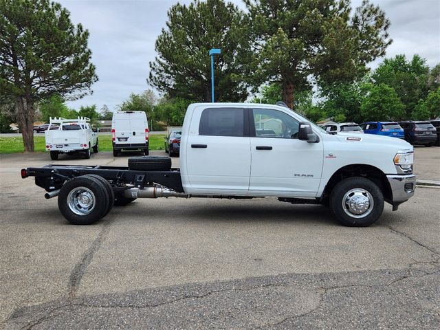 2024 Ram 3500 SLT