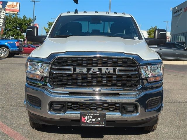 2024 Ram 3500 SLT