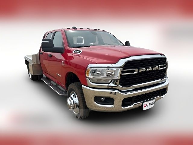 2024 Ram 3500 SLT