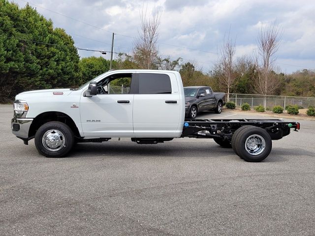 2024 Ram 3500 SLT