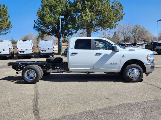 2024 Ram 3500 SLT