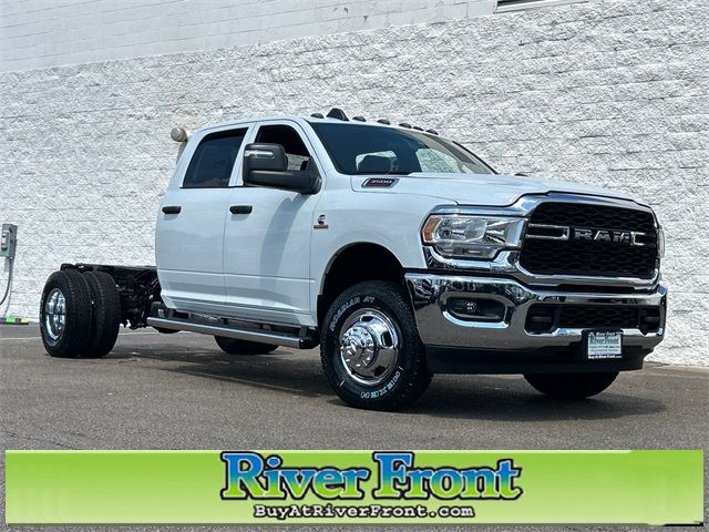 2024 Ram 3500 Tradesman