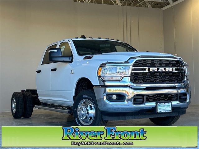 2024 Ram 3500 Tradesman