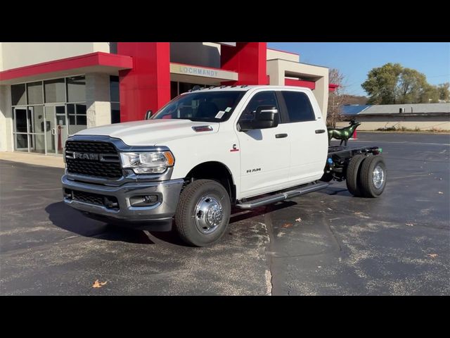 2024 Ram 3500 SLT