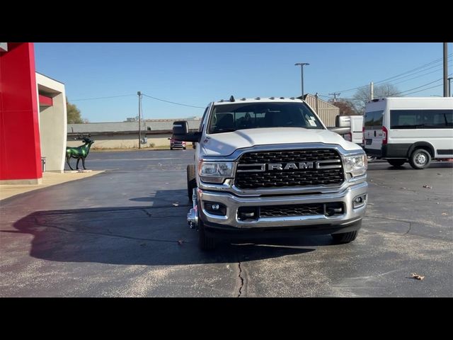 2024 Ram 3500 SLT