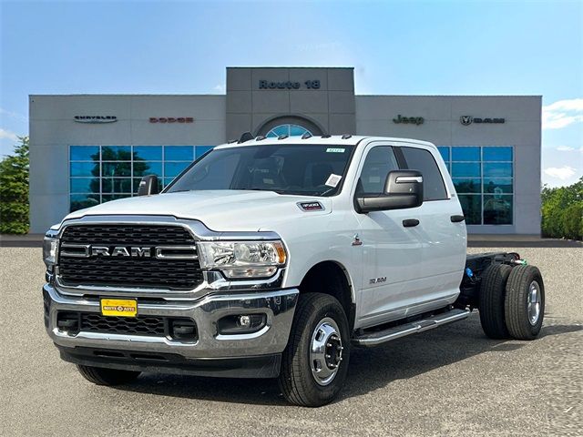 2024 Ram 3500 SLT