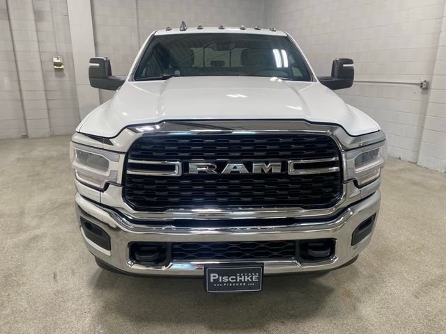 2024 Ram 3500 SLT