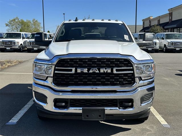 2024 Ram 3500 SLT