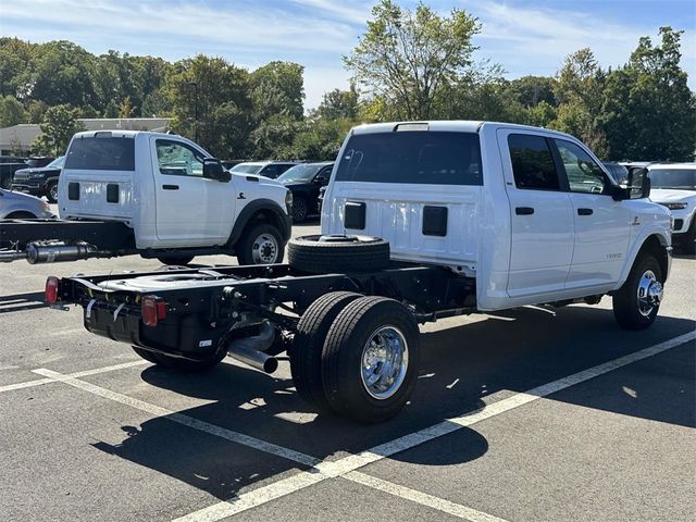 2024 Ram 3500 SLT