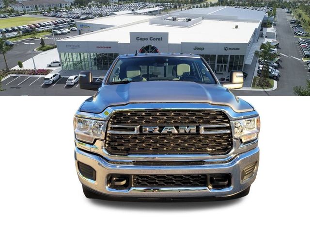 2024 Ram 3500 SLT