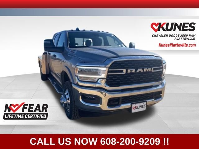 2024 Ram 3500 SLT