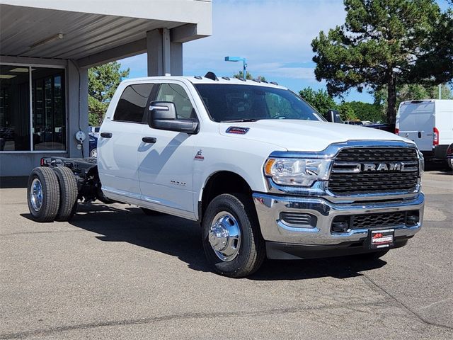 2024 Ram 3500 SLT