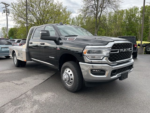 2024 Ram 3500 SLT