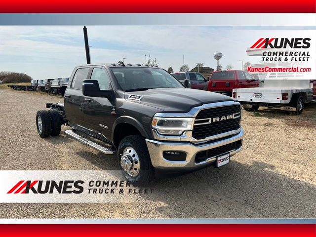 2024 Ram 3500 SLT