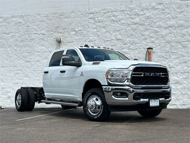 2024 Ram 3500 Tradesman