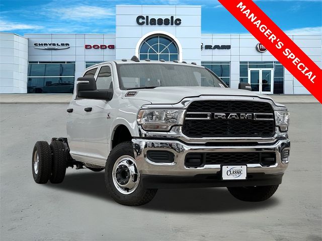 2024 Ram 3500 Tradesman