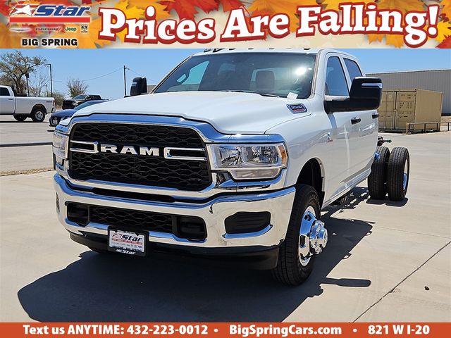 2024 Ram 3500 Tradesman