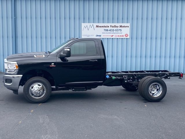 2024 Ram 3500 Tradesman