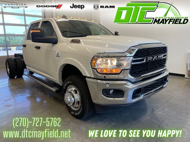 2024 Ram 3500 Tradesman