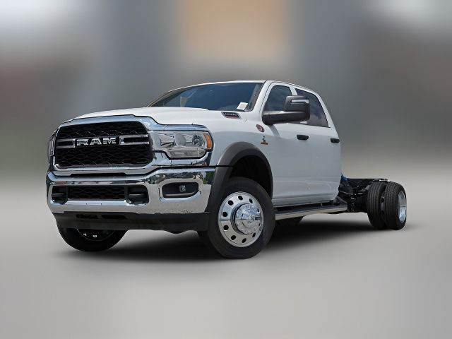 2024 Ram 3500 SLT