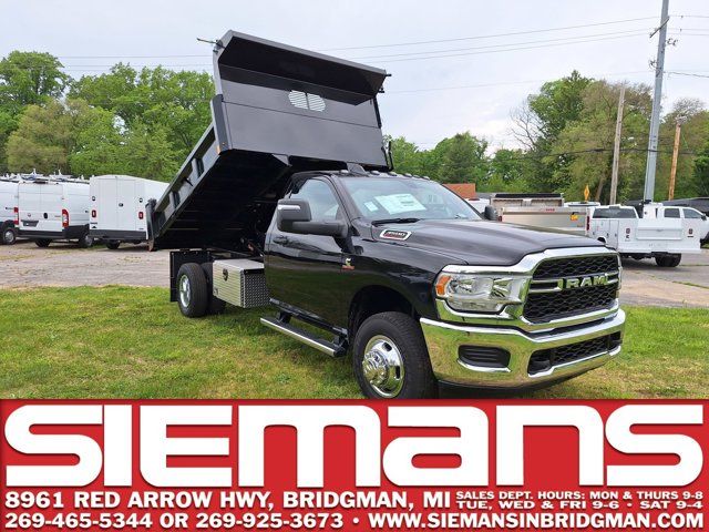 2024 Ram 3500 Tradesman