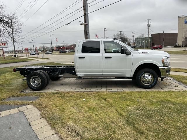 2024 Ram 3500 Tradesman